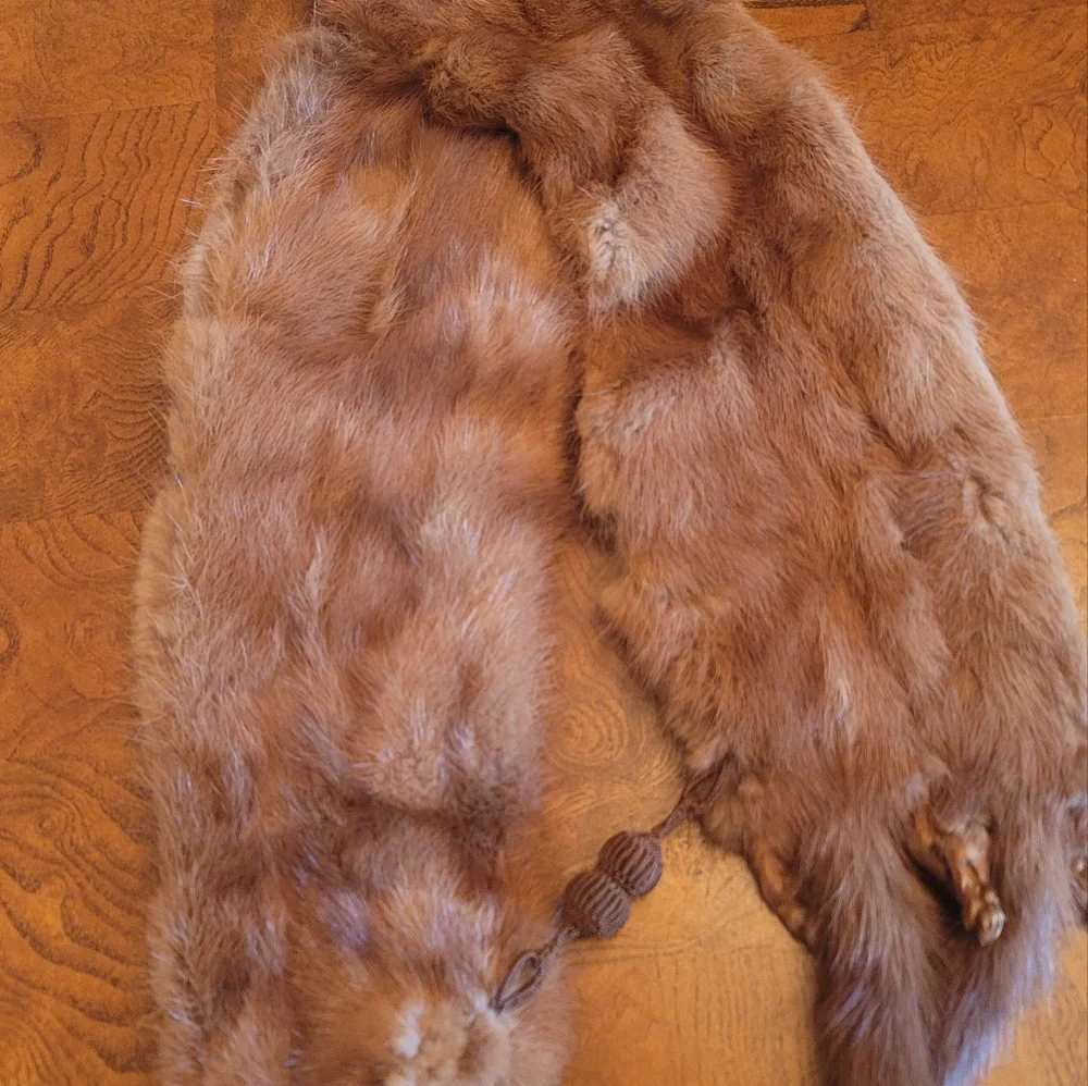 Vintage Stone Martin Fur Head Tail Collar Shawl Shrug Wrap